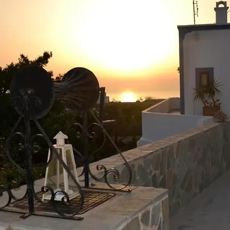 Hotel Agapi Karterados (Santorini)