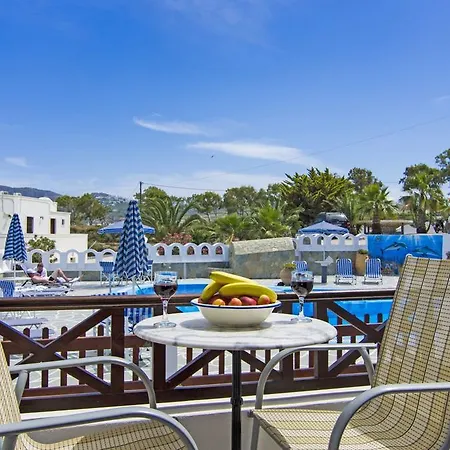 Agapi Hotell 3*
